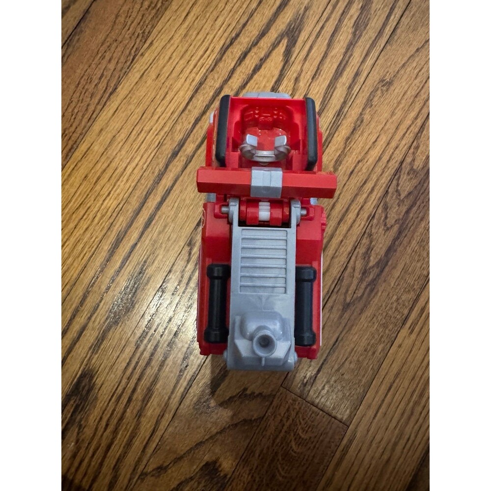Paw Patrol Deluxe Transforming Vehicle Fire Truck